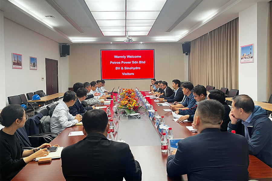 La visita de la delegación de usuarios finales del proyecto Malasia Miri
